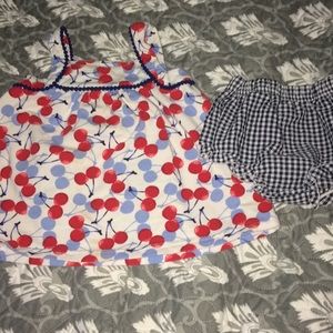 2-piece cherry outfit with checked bloomers